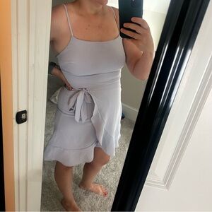 Fika the brand wrap dress with tie- size L light purple/gray